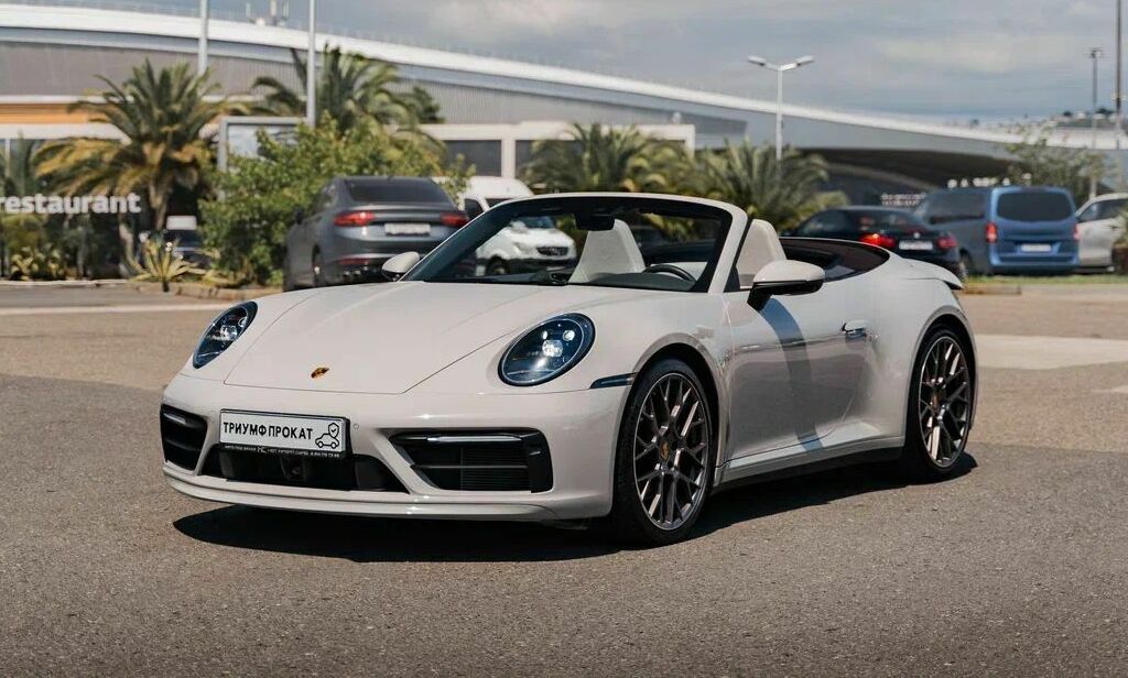 Porsche 911 Carrera 4S&nbsp;